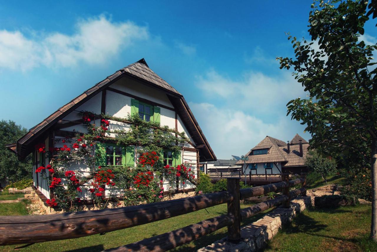 Etno Village Cardaci Vitez Exterior foto