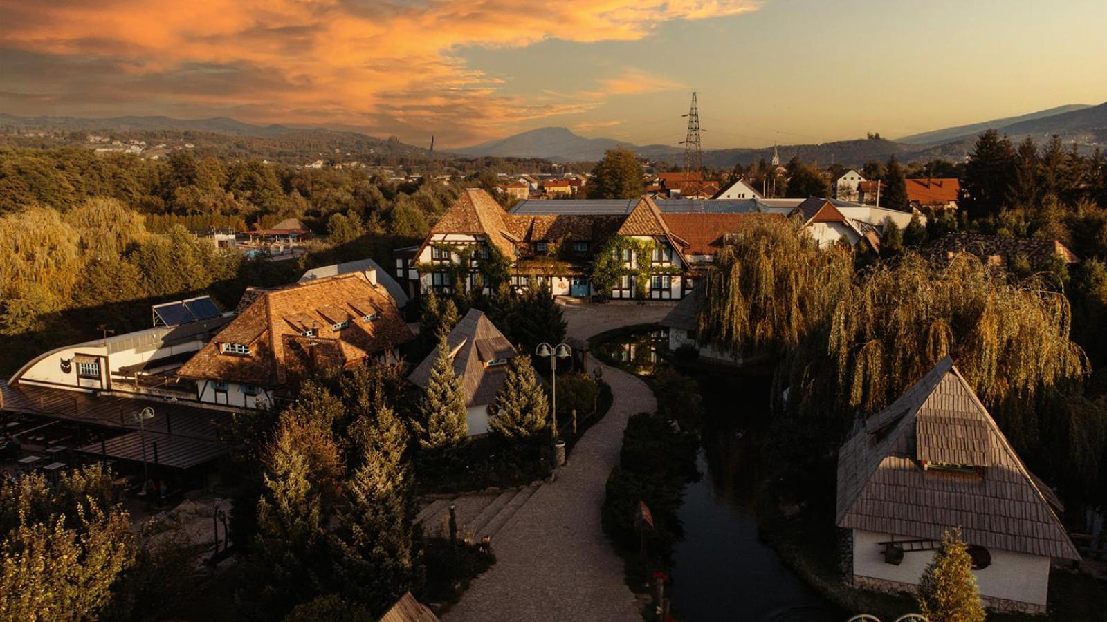 Etno Village Cardaci Vitez Exterior foto